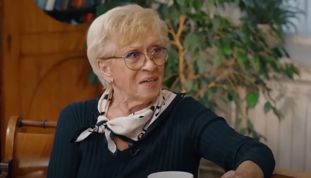 Алиса Фрейндлих