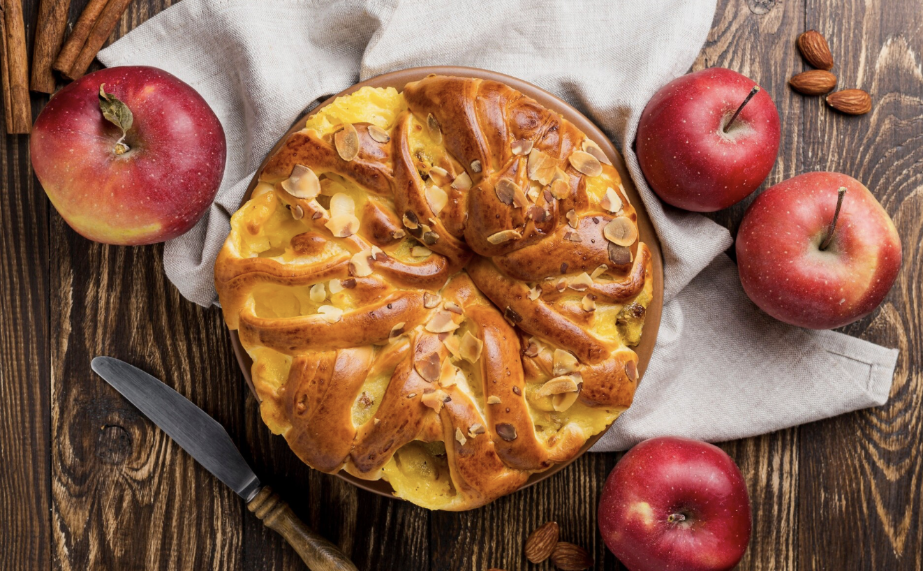 большой яблочный пирог