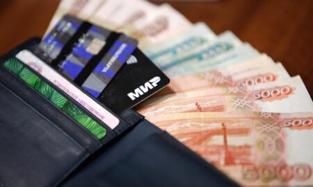 alt деньги и банковские карты