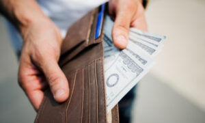 Деньги в кошельке