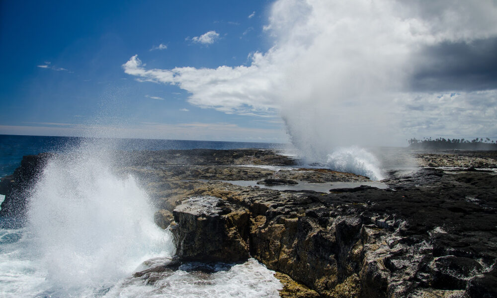 вода в море