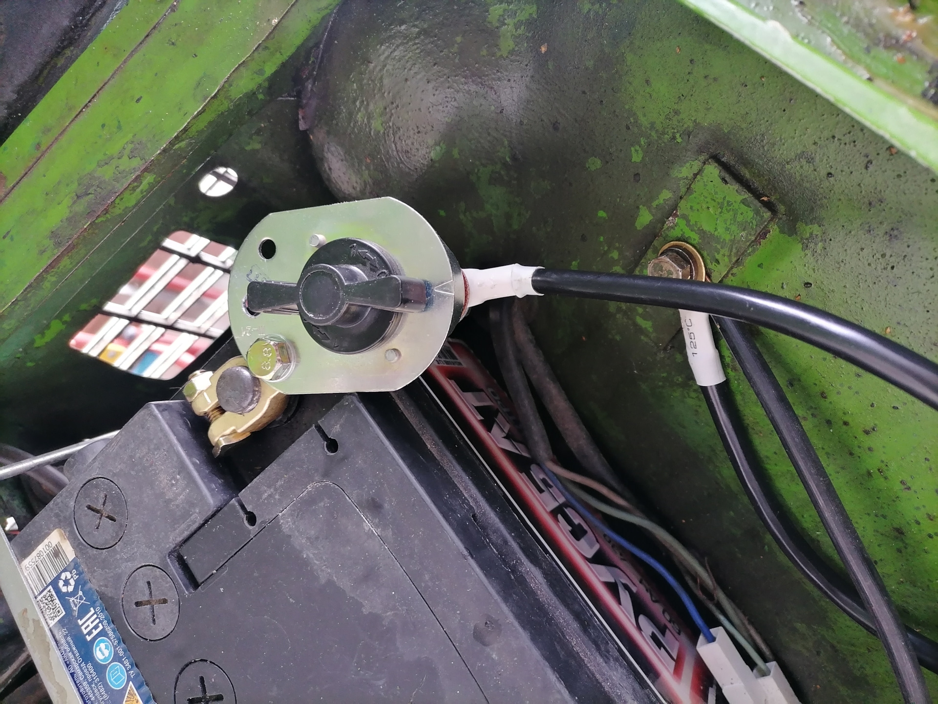 выключатель массы