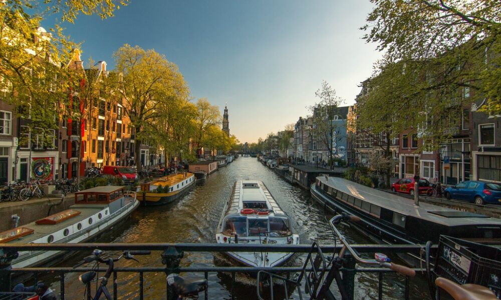 Нидерланды