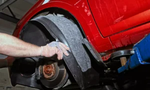 шумоизоляция подкрылок