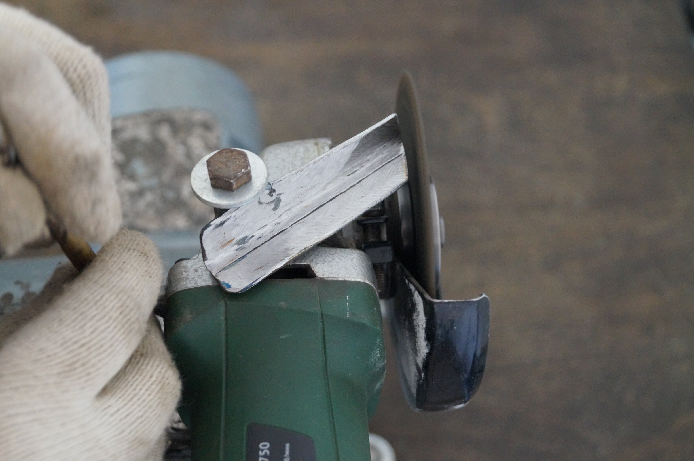 поверхность для заточки свёрл