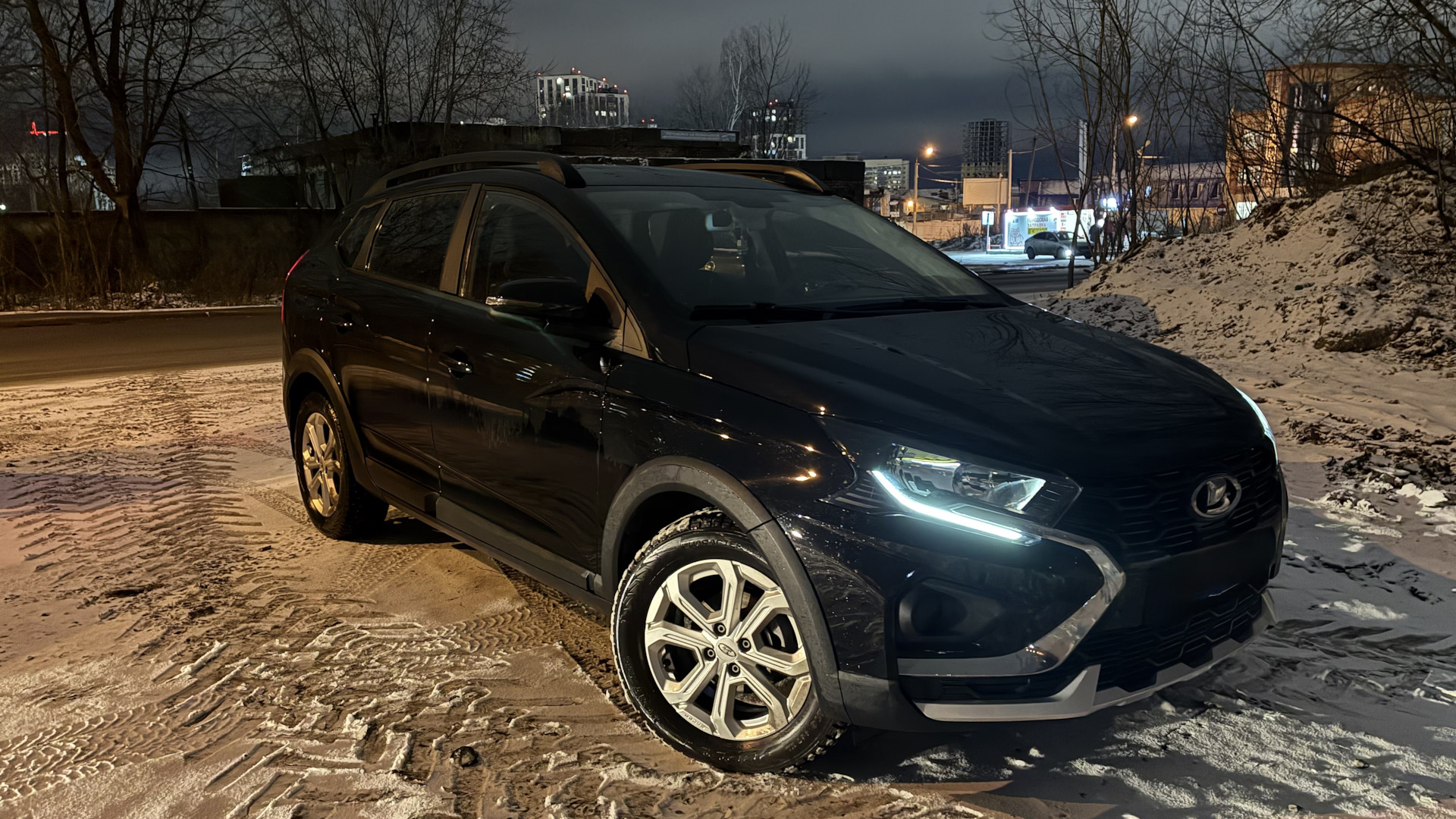 LADA Iskra SW Cross