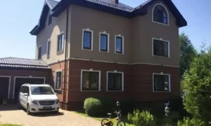 дом Эвелны Бледанс