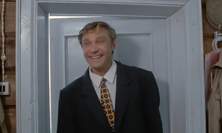 кадр из фильма «Любовь и голуби»