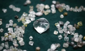 природный алмаз