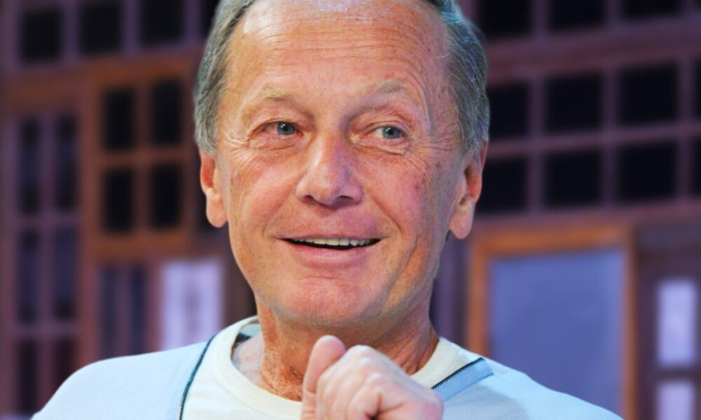 Михаил Задорнов