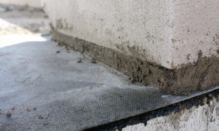 газоблочные стены на гидроизоляции