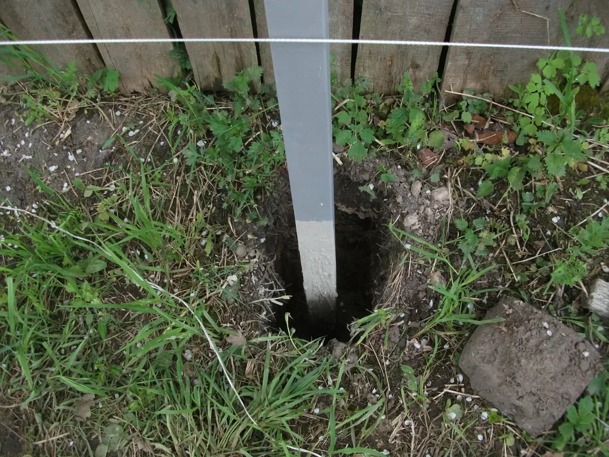 столб под забор