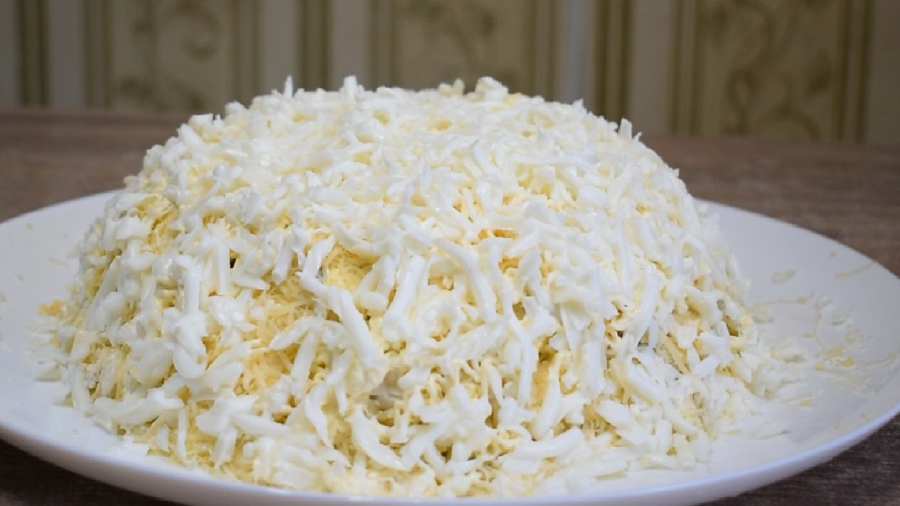 салат «Париж в снегу»