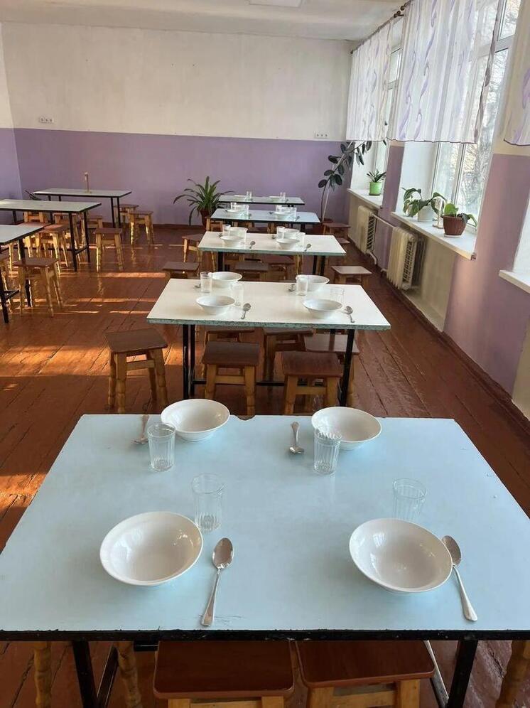 alt посуда на столах