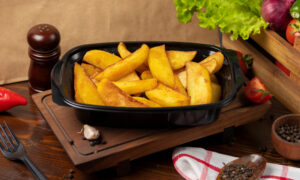 Печёный дольки картофеля