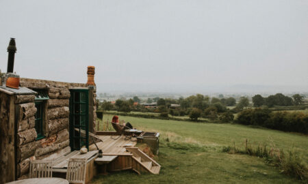 девушка на даче