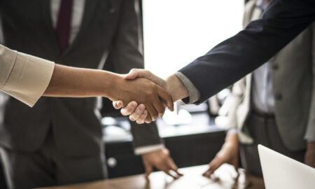 alt рукопожатие