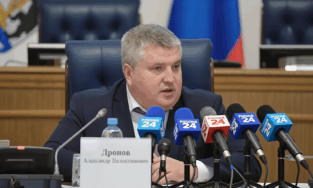 Губернатор Новгородской области Александр Дронов