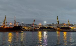 Мурманский торговый порт перевалка угля