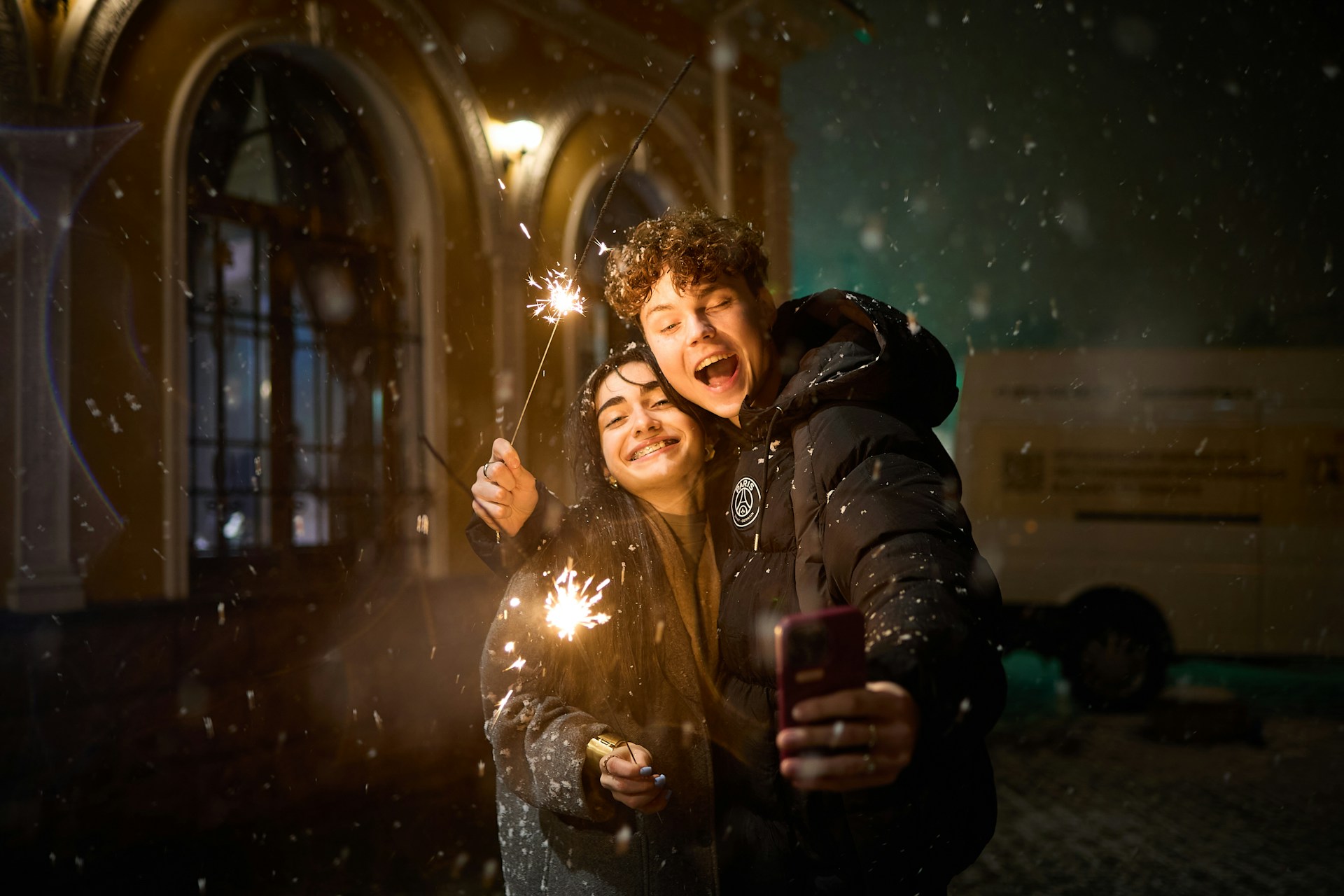 Счастливая пара зимой