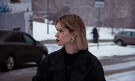 Уставшая женщина