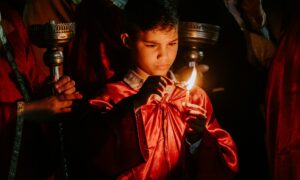 Мальчик со свечой