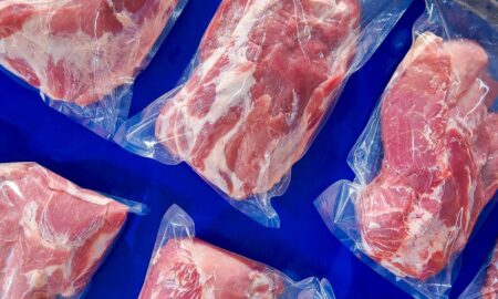 мясо в упаковке