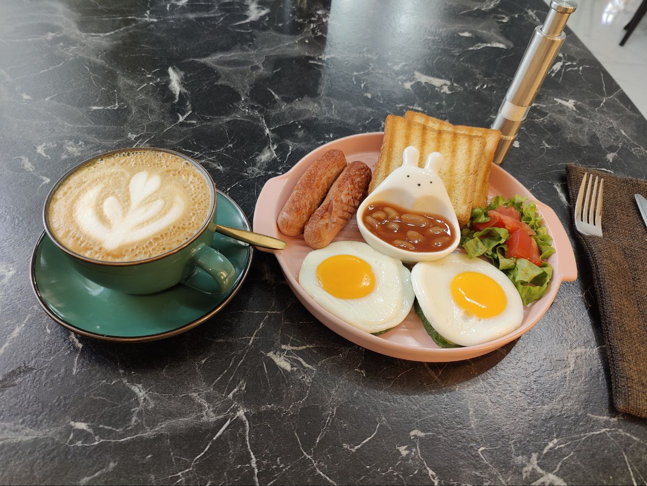 Кофе и яичница