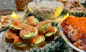 Новогодний стол