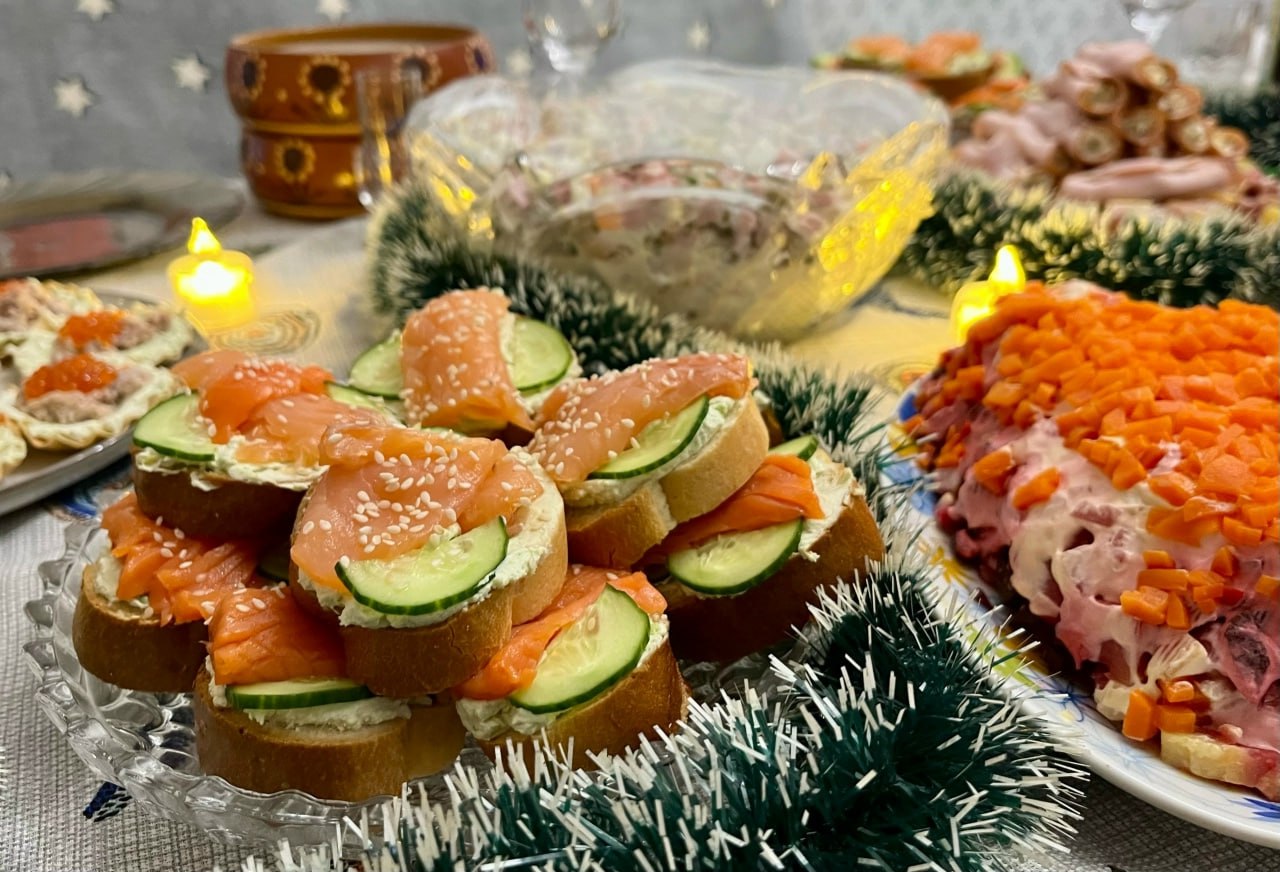 Новогодний стол