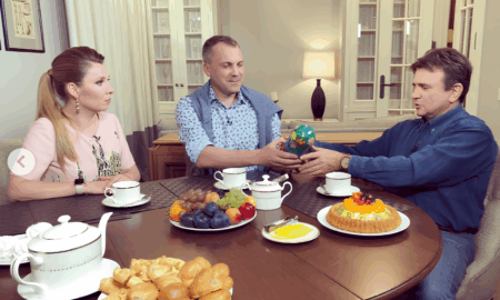 Ольга Скабеева и Евгений Попов в своей квартире