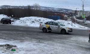 такси на дороге