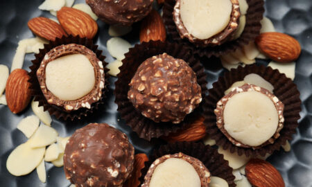 Шоколадные конфеты с орехами