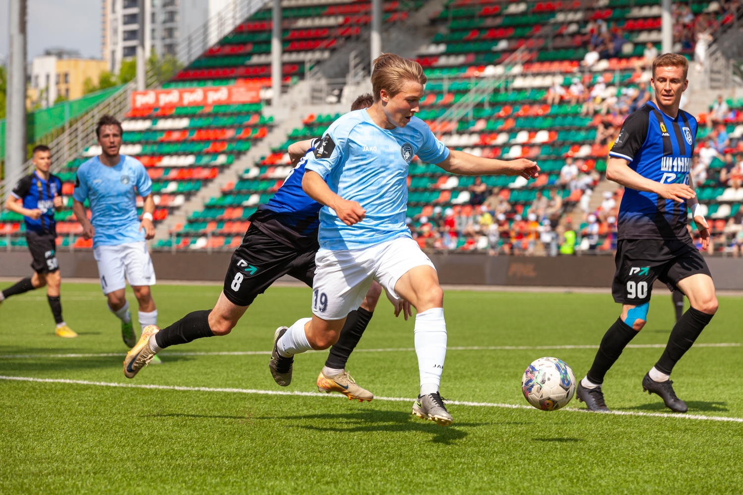 Футболист Александр Андреев