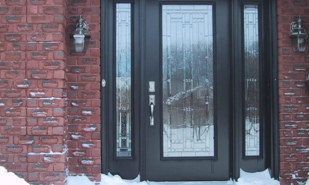 входная дверь