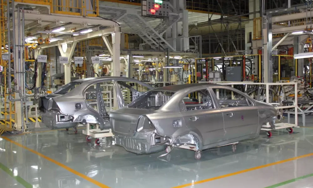 автомобильный завод