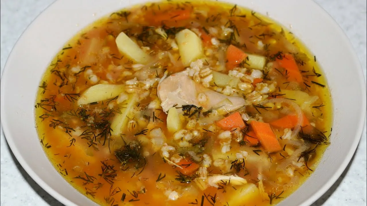 рассольник с курицей и перловкой