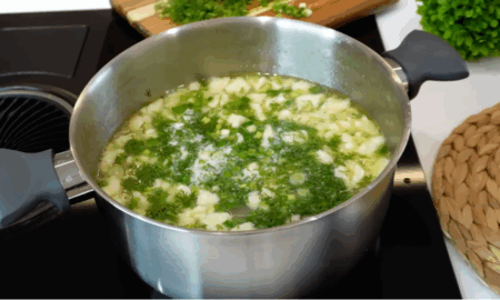 суп с зеленью