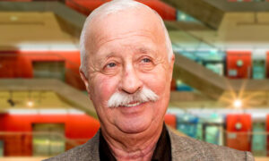 Леонид Якубович