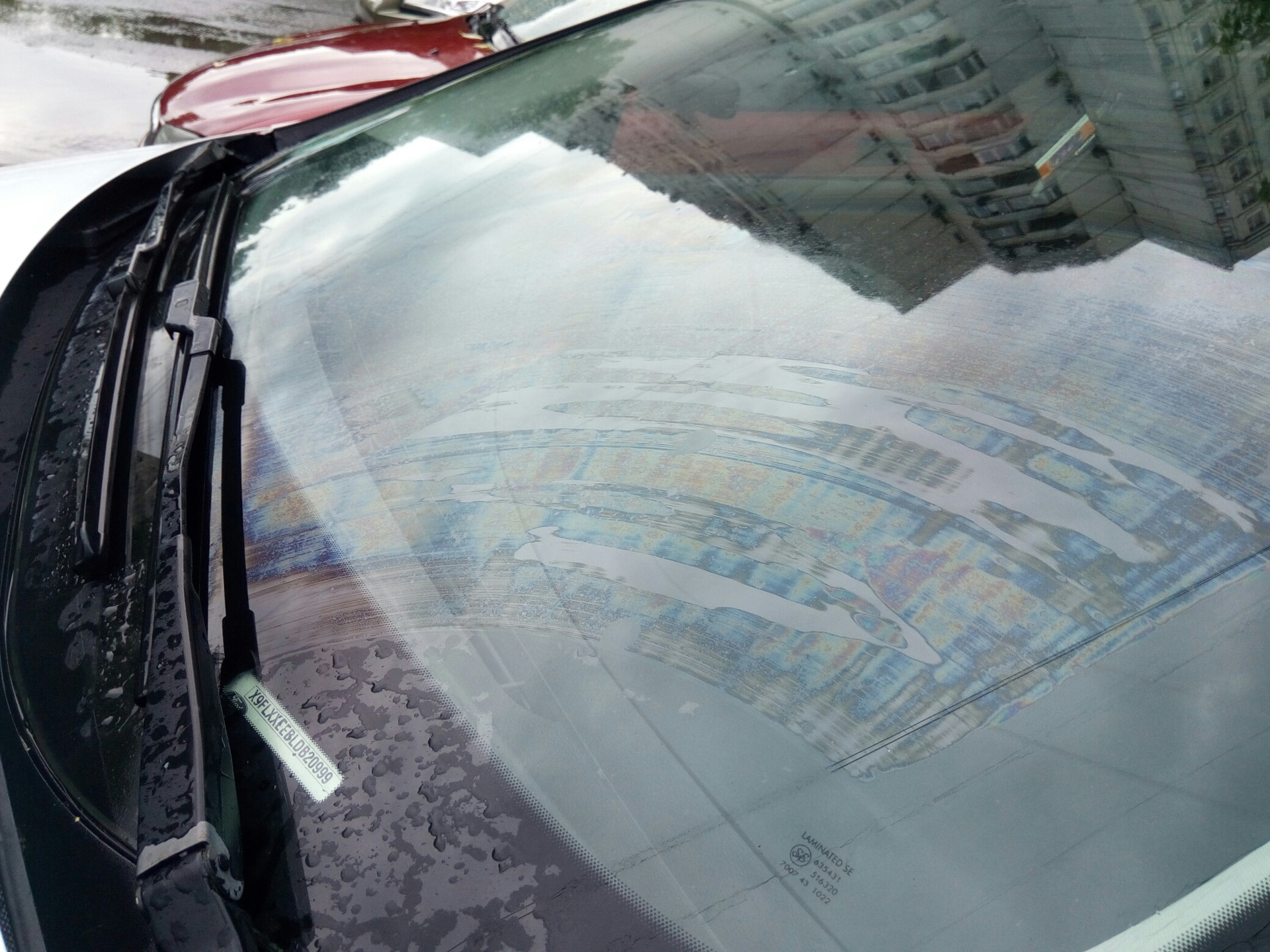 лобовое стекло