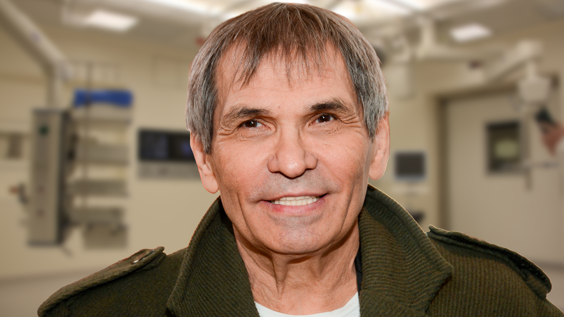 Бари Алибасов