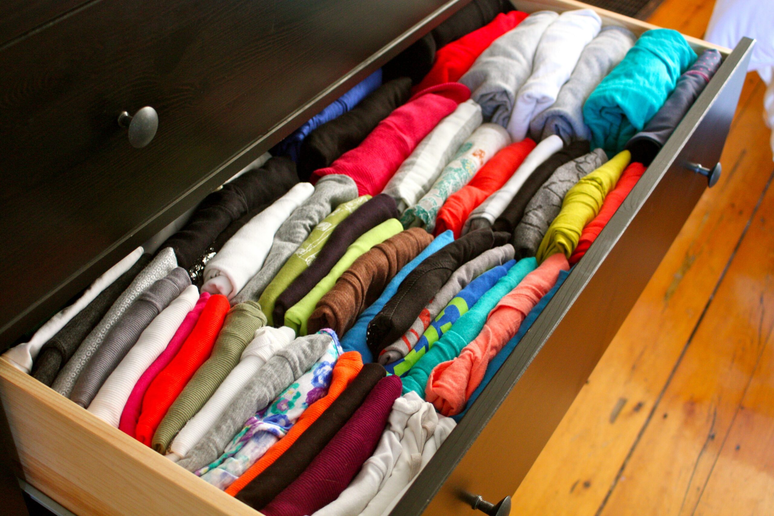 полка с вещами