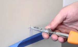 закручивание дюбеля