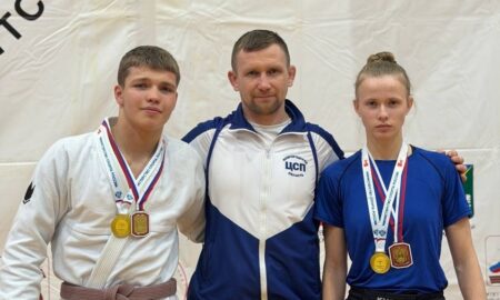 alt спортсмены с медалями