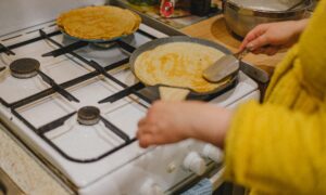 Блины на сковороде