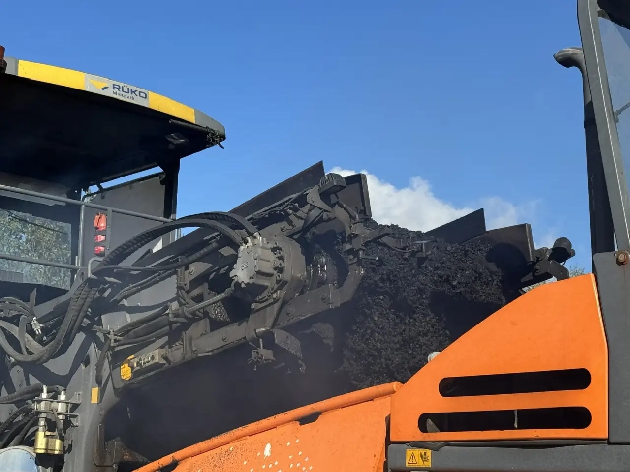 Ремонт дороги