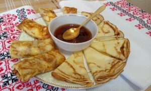 Блины с вареньем