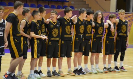 Баскетболисты Боровичей