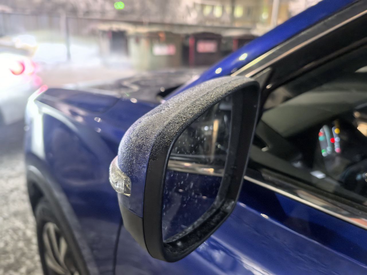 Бокове зеркало автомобиля