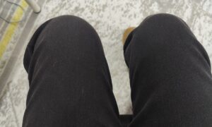 Черные штаны